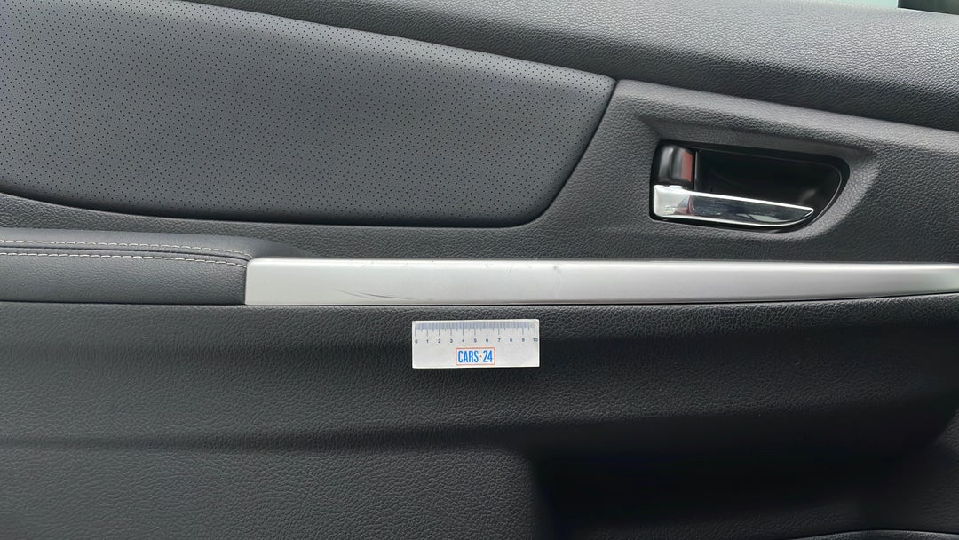 Doors Front LHS Scratch