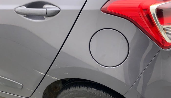 2018 Hyundai Grand i10 SPORTZ 1.2 KAPPA VTVT, Petrol, Manual, 28,806 km, Left quarter panel - Slightly dented