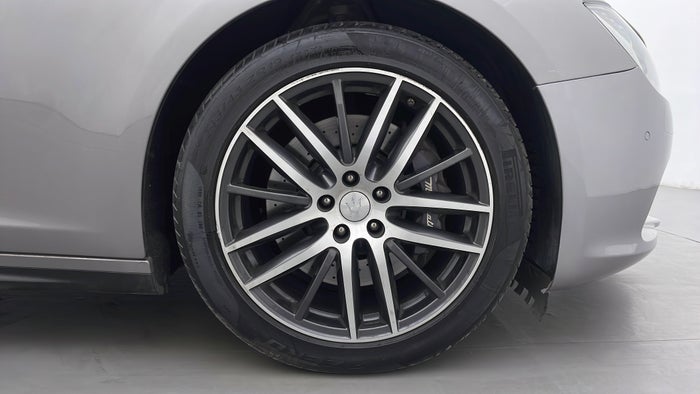 MASERATI GHIBLI-Right Front Tyre