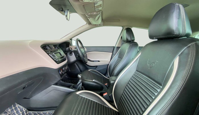 2017 Hyundai Elite i20 SPORTZ 1.2, Petrol, Manual, 38,167 km, Right Side Front Door Cabin