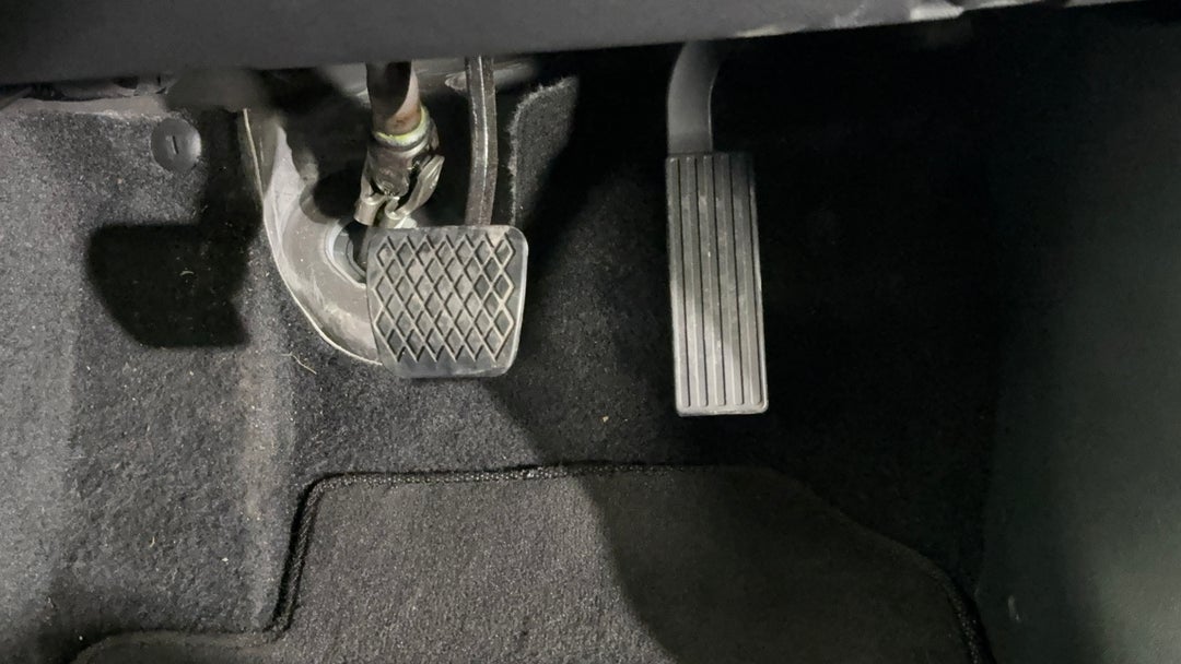 Pedals and Footmat