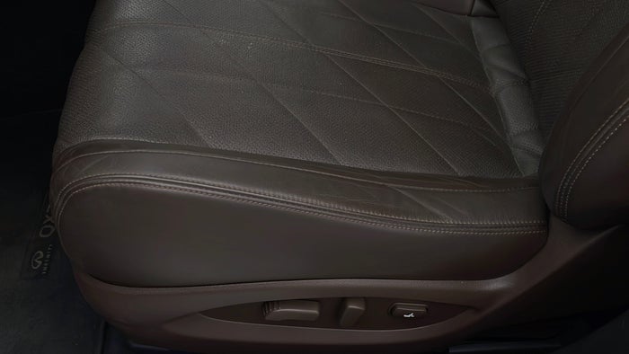 INFINITI QX70-Seat LHS Front Faded