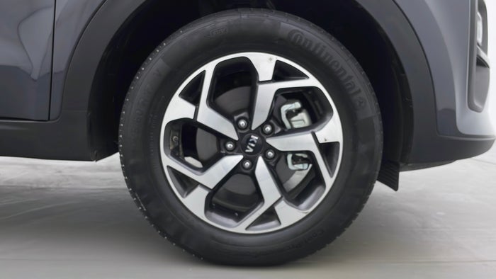 KIA SPORTAGE-Right Front Tyre