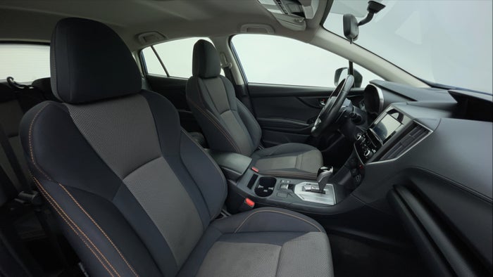 SUBARU XV-Right Side Front Door Cabin View