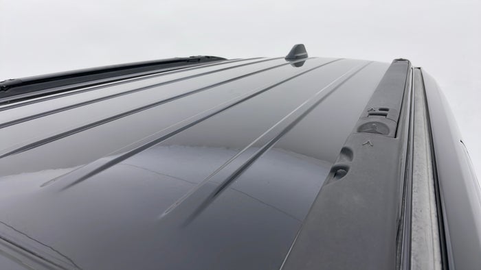 DODGE DURANGO-Roof Rail Both Sides Faded