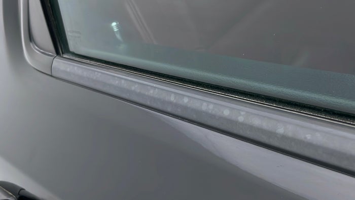 DODGE DURANGO-Door Exterior RHS Rear Door Beading Faded