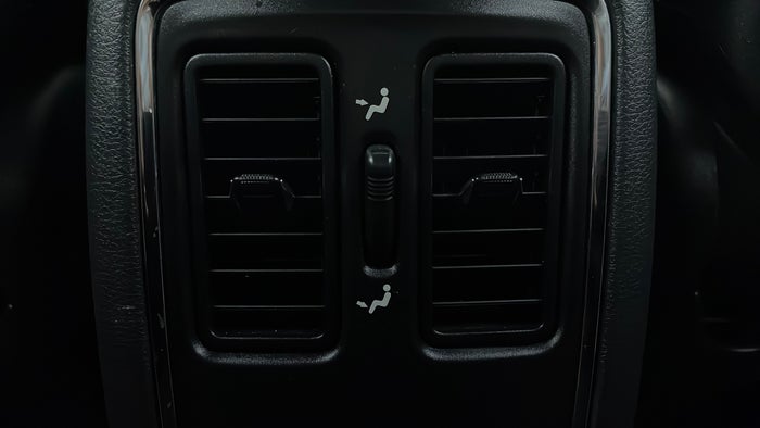 DODGE DURANGO-Rear AC Vents