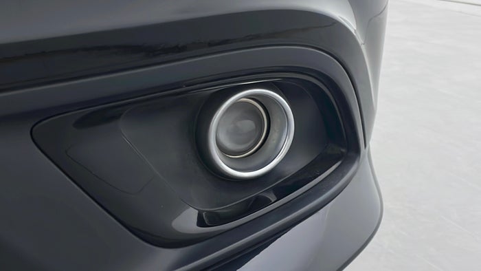 DODGE DURANGO-Fog Light LHS Fading
