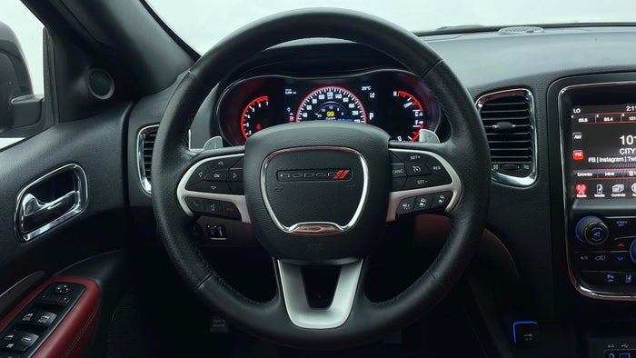 DODGE DURANGO-Steering Wheel Close-up
