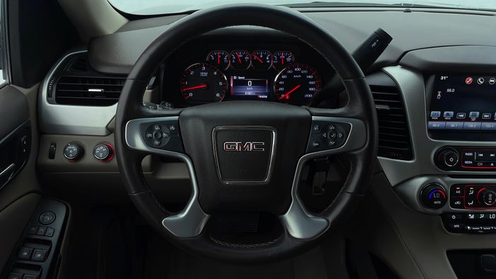 GMC YUKON-Steering Wheel Close-up