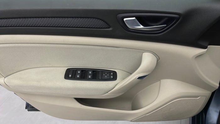 RENAULT MEGANE-Driver Side Door Panels Controls