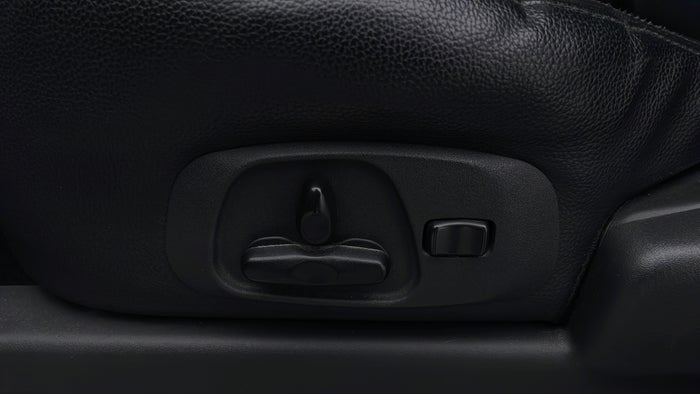 MITSUBISHI PAJERO-Driver Side Adjustment Panel
