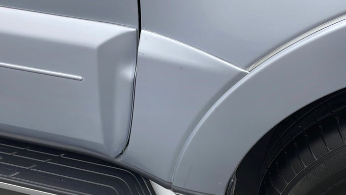 MITSUBISHI PAJERO-Fender RHS Scratch