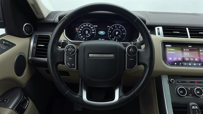 LAND ROVER RANGE ROVER SPORT-Steering Wheel Close-up