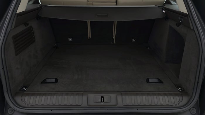 LAND ROVER RANGE ROVER SPORT-Boot Inside View