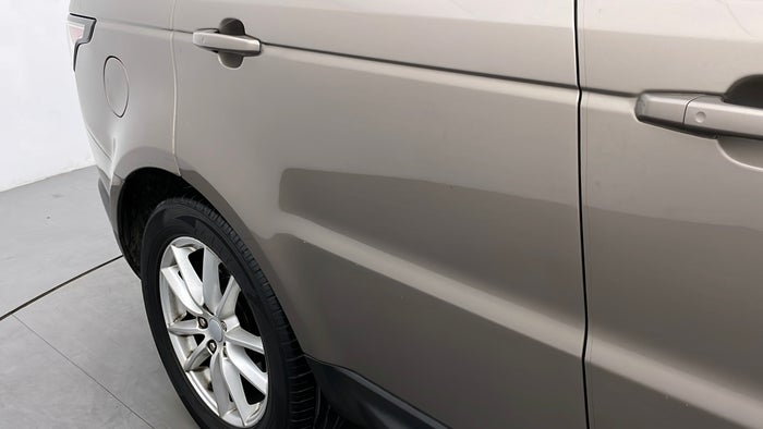LAND ROVER RANGE ROVER SPORT-Door Exterior RHS Rear Scratch