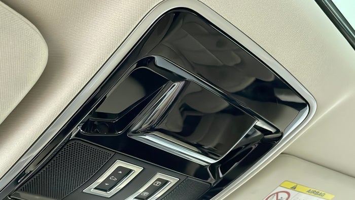 LAND ROVER RANGE ROVER SPORT-Ceiling Scratch
