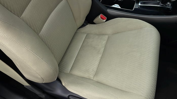 HONDA ACCORD-Seat RHS Front Stain