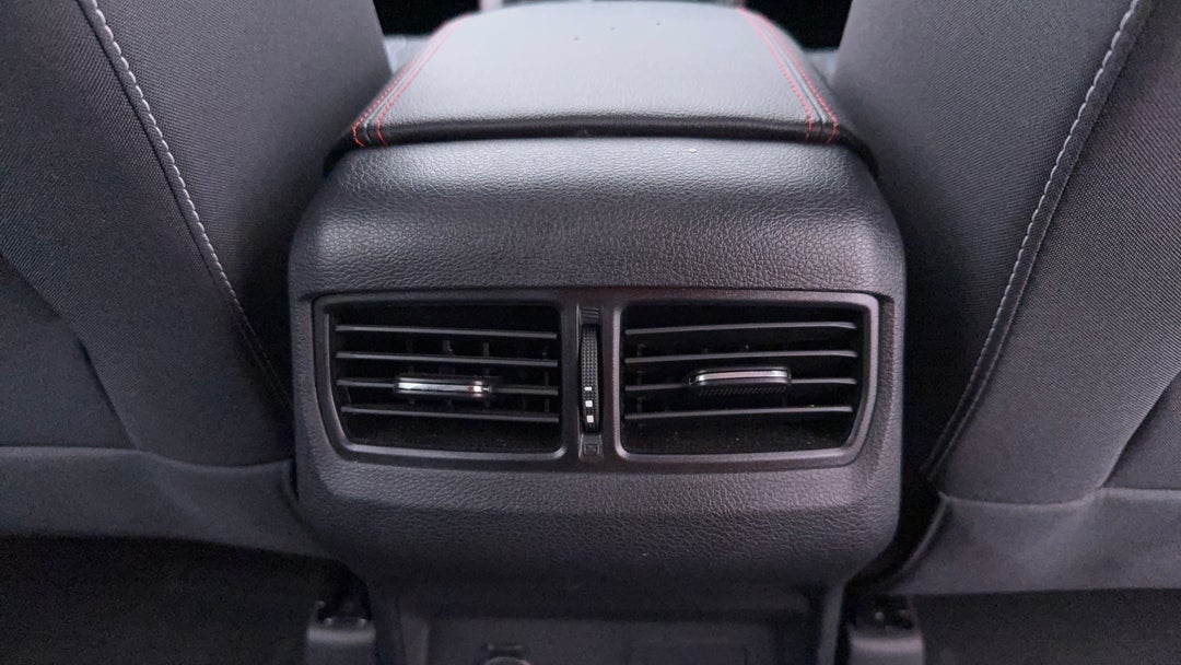 2022 LDV T60 Max Pro (4x4), Automatic, 8297 km, Rear A/C Vent