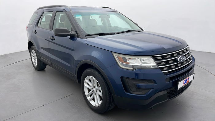 FORD EXPLORER-Right Front Diagonal (45- Degree) View