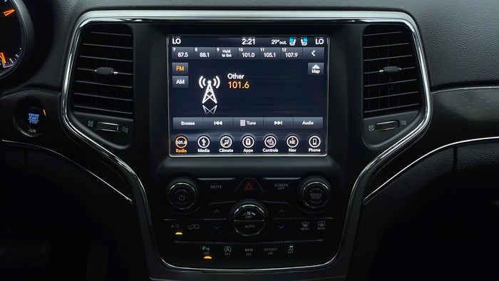 JEEP GRAND CHEROKEE-Center Console