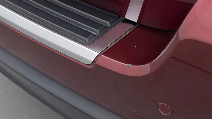 JEEP GRAND CHEROKEE-Bumper Rear Scratch