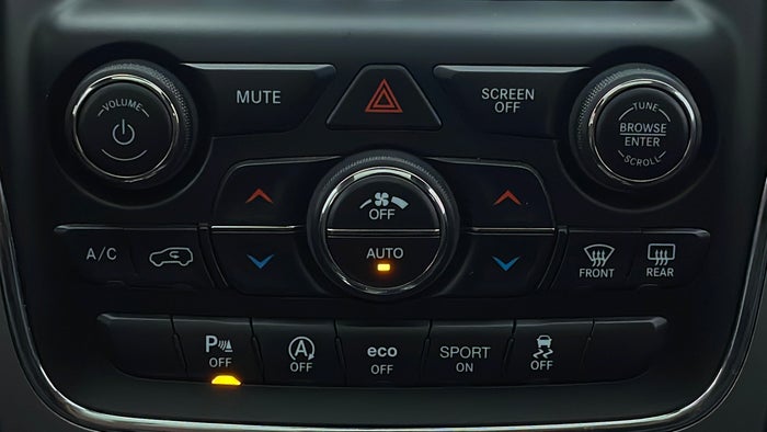 JEEP GRAND CHEROKEE-Automatic Climate Control