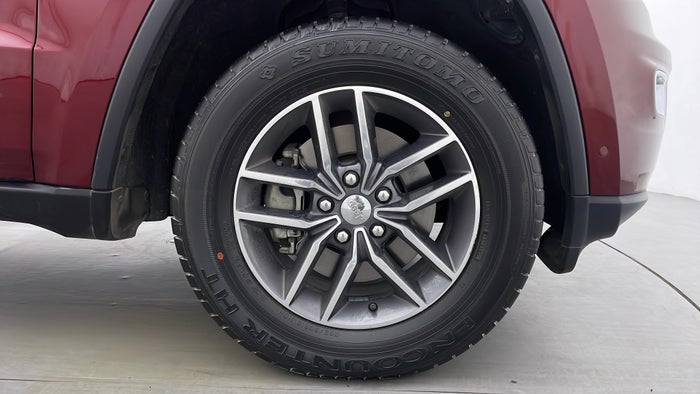 JEEP GRAND CHEROKEE-Right Front Tyre