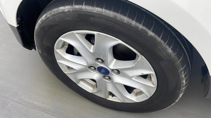 FORD ECOSPORT-Alloy Wheel LHS Front Scratch