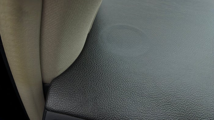 LINCOLN MKX-Dashboard Trim Faded