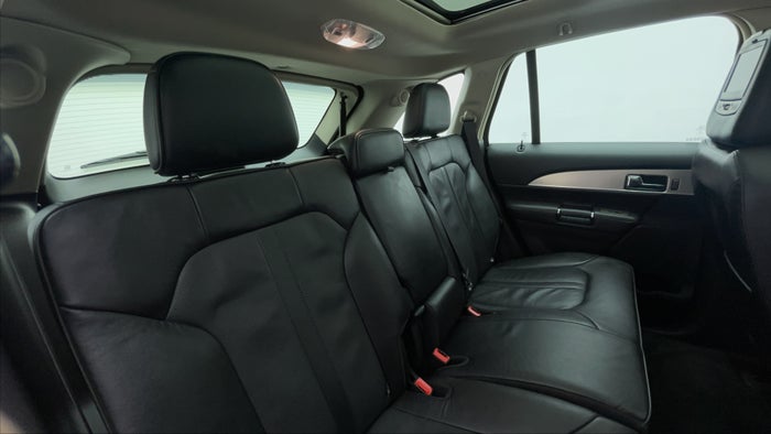 LINCOLN MKX-Right Side Door Cabin View