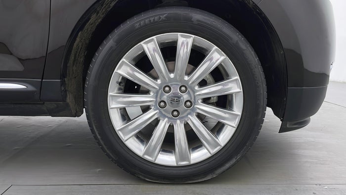 LINCOLN MKX-Right Front Tyre
