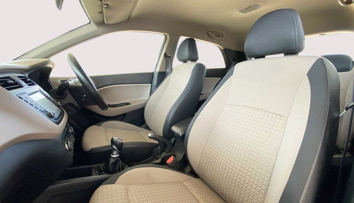 2017 Hyundai Elite i20 ASTA 1.4 CRDI, Diesel, Manual, 42,433 km, Right Side Front Door Cabin
