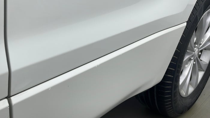 SUZUKI GRAND VITARA-Door Exterior LHS Rear Scratch