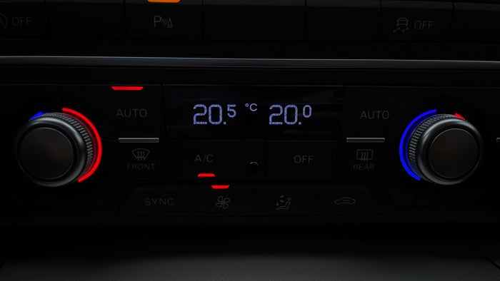 AUDI A6-Automatic Climate Control