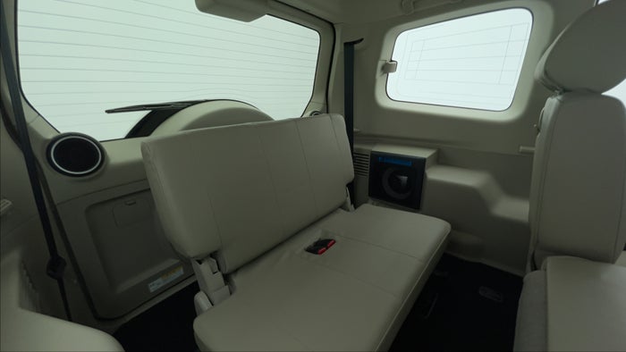 MITSUBISHI PAJERO-Third Seat Row