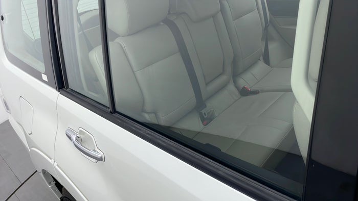 MITSUBISHI PAJERO-Window Glass / Quarter Glass RHS Rear Minor Noise During Operation