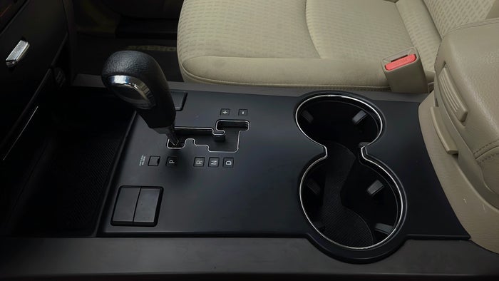 KIA MOHAVE-Gear Lever
