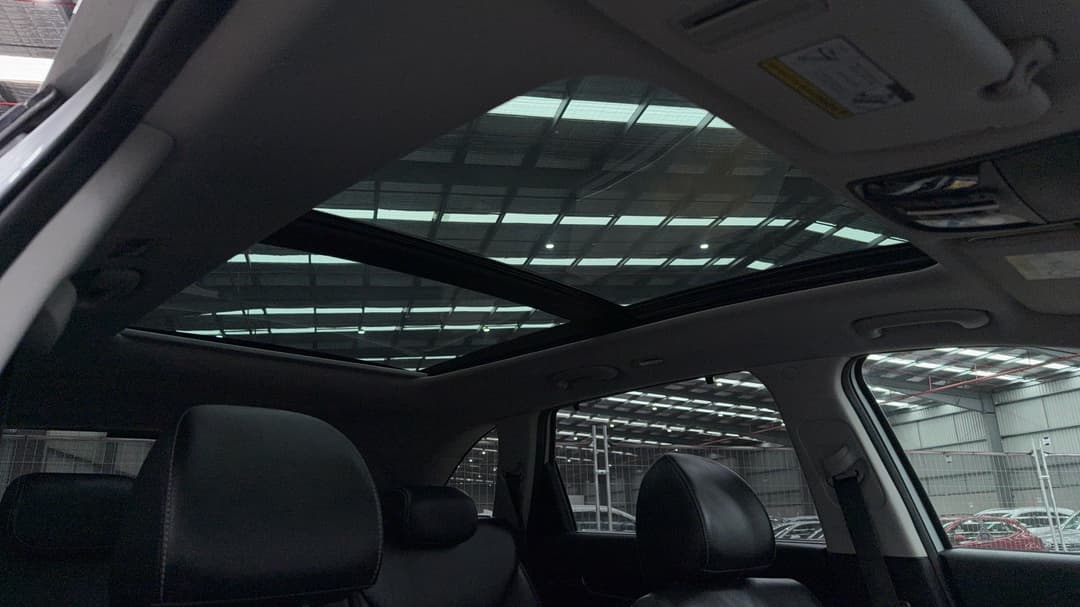 Interior Sunroof/Moonroof