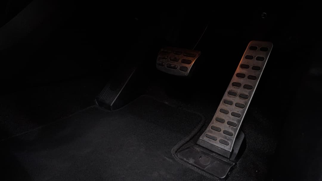 Pedals and Footmat