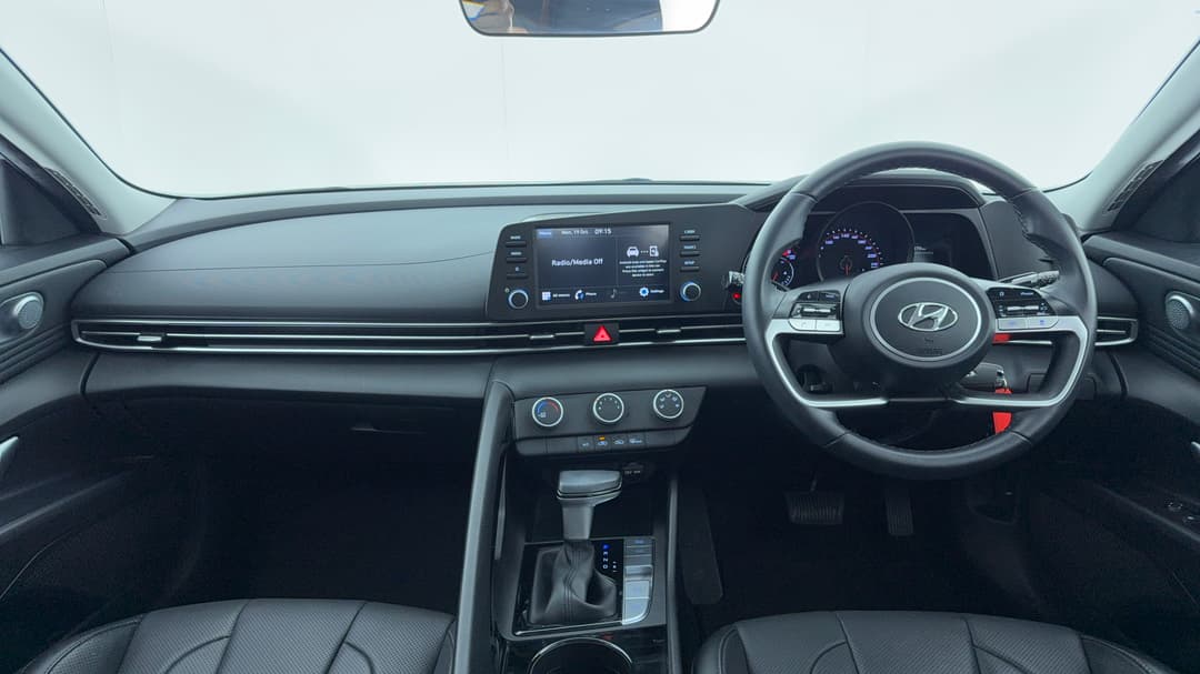 2022 Hyundai i30 Active, Automatic, 17752 km, Dashboard View