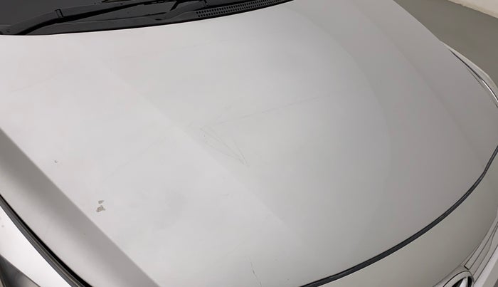 2017 Hyundai Verna 1.6 VTVT SX AT, Petrol, Automatic, 58,359 km, Bonnet (hood) - Paint has minor damage