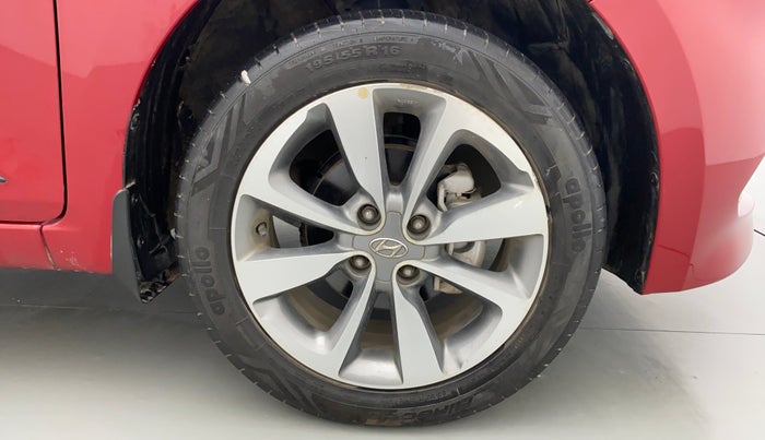 2017 Hyundai Elite i20 ASTA 1.2 (O), Petrol, Manual, 15,972 km, Right Front Wheel
