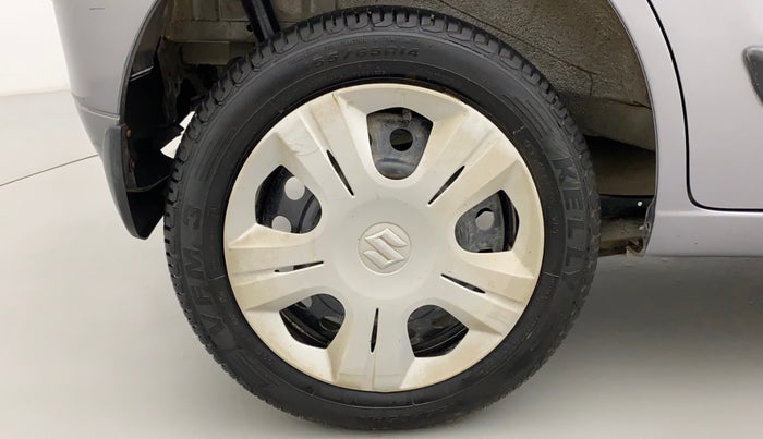 2016 Maruti Wagon R 1.0 VXI AMT, Petrol, Automatic, 49,579 km, Right Rear Wheel