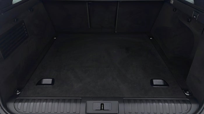 LAND ROVER RANGE ROVER SPORT-Boot Inside View