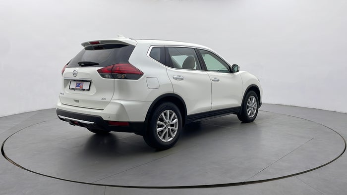 NISSAN X TRAIL-Right Back Diagonal (45- Degree) View