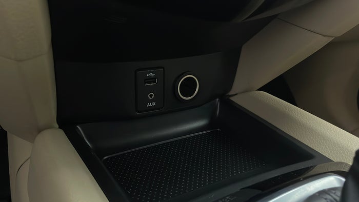 NISSAN X TRAIL-Dashboard Trim Cigarette Lighter Not Available