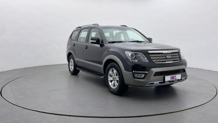KIA MOHAVE-Right Front Diagonal (45- Degree) View