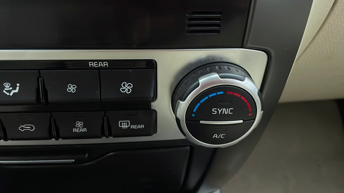 KIA MOHAVE-Centre Console Rear AC Vent Not Working