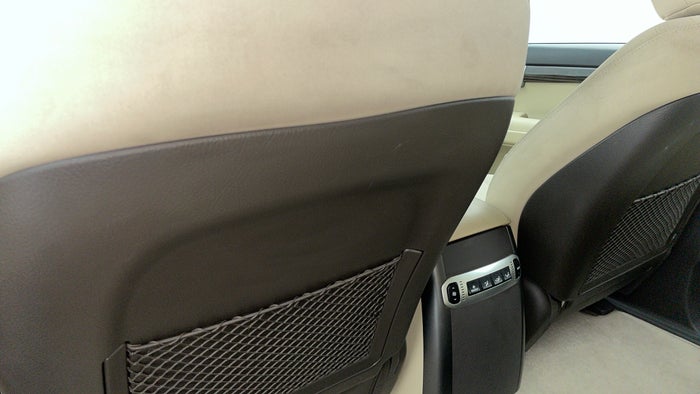 KIA MOHAVE-Seat LHS Front Scratch